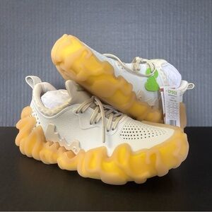 Crocs Pollex Juniper Salehe Bembury Tahini White Women Sz 8 Men Sz 6 Brand New